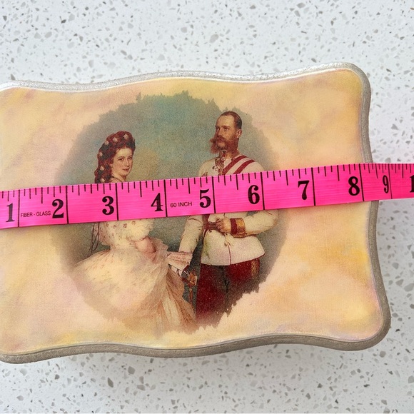 Jewelry box . - Picture 10 of 10